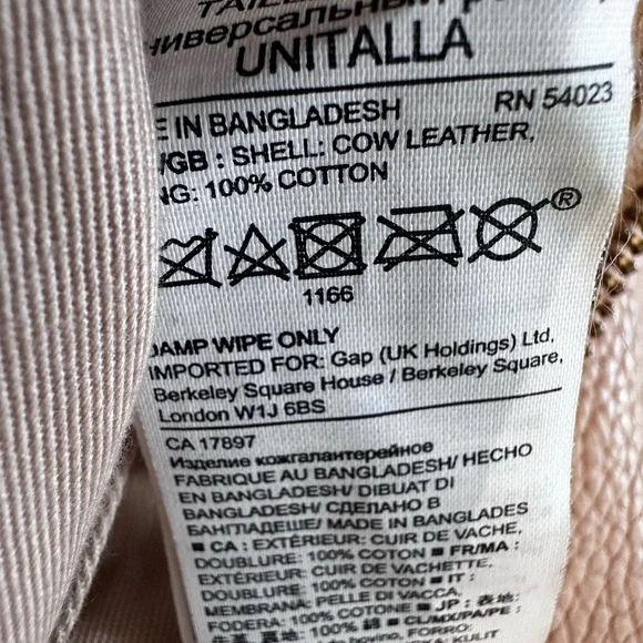 Banana Republic Elegant Beige Soft Pink Leather Shoulder Bag - Picture 13 of 15